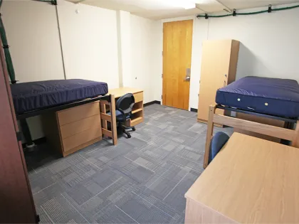 photo of 4/2 Suite Bedroom